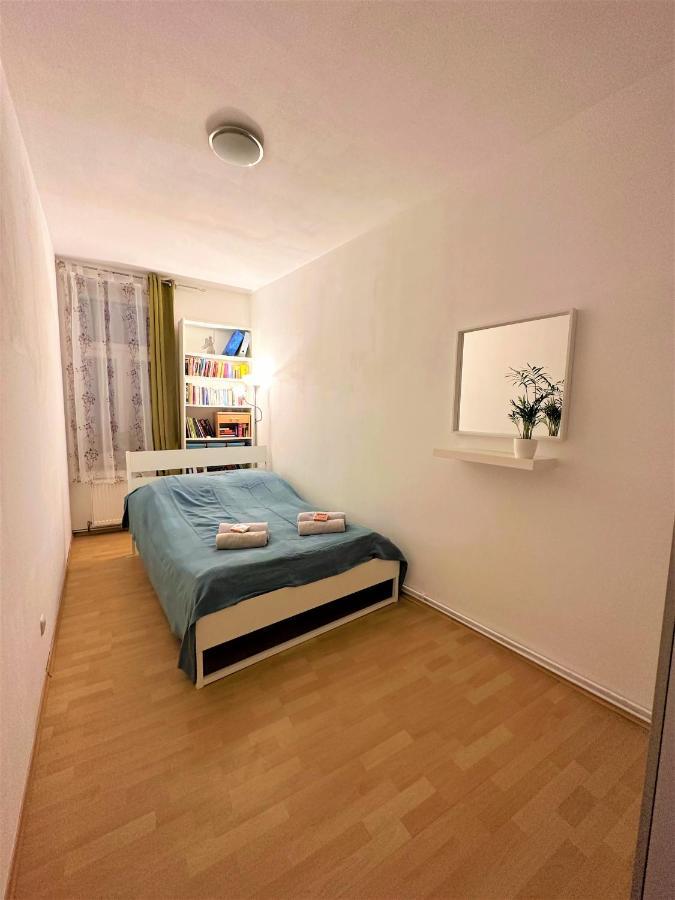 Apartamento Cosy & Quiet In 17Th District Viena Exterior foto